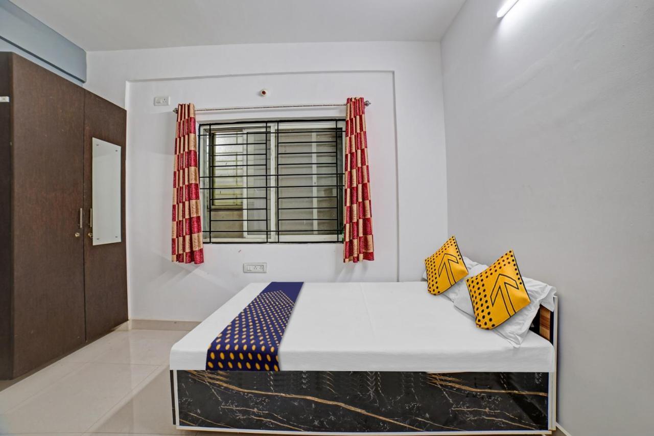 Spot On 81164 San International Hotel Bangalore Exterior foto