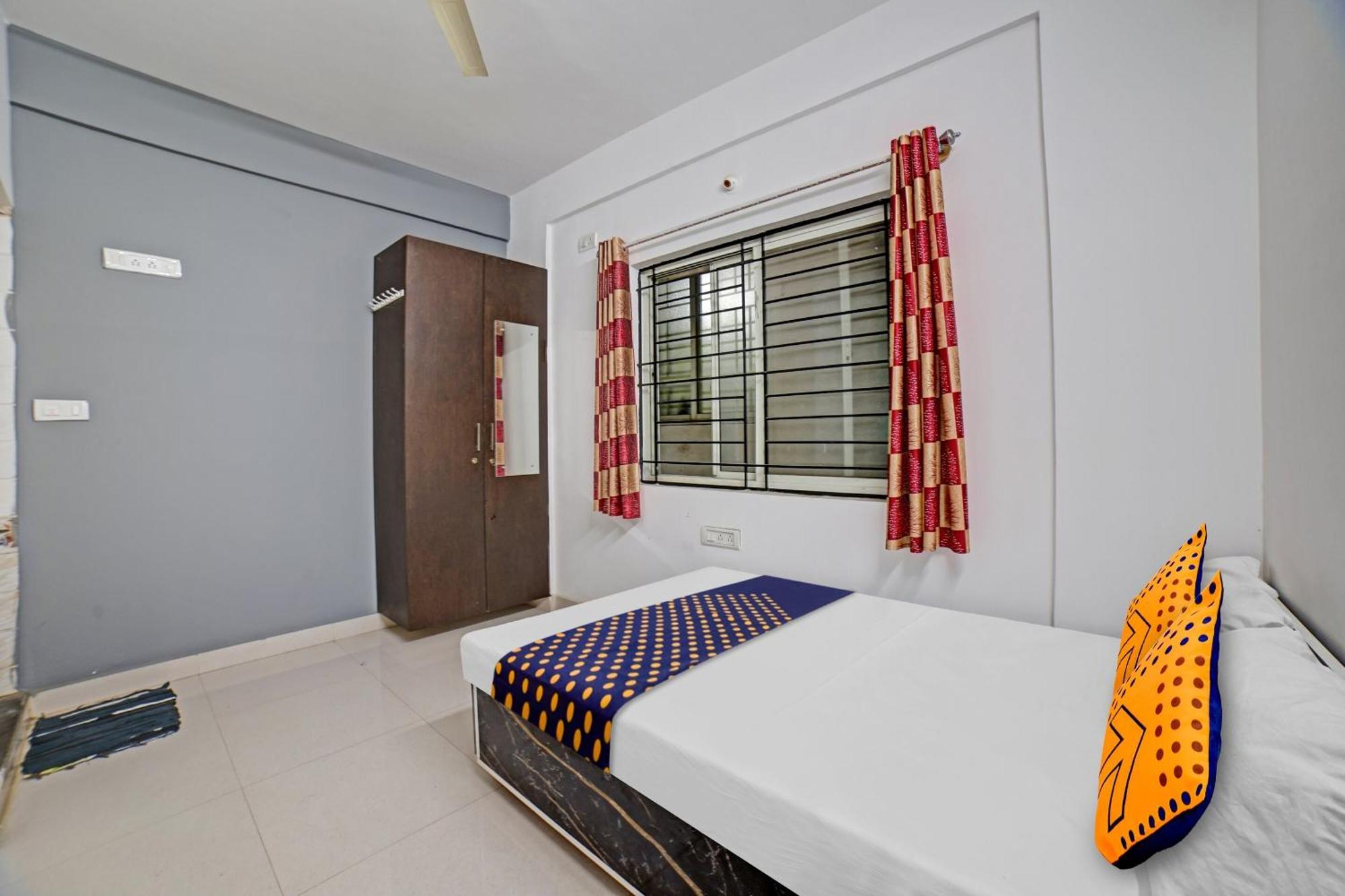 Spot On 81164 San International Hotel Bangalore Exterior foto